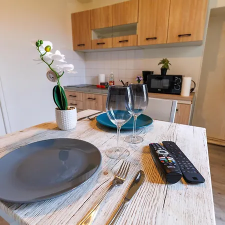 La Place Servant * Montluçon